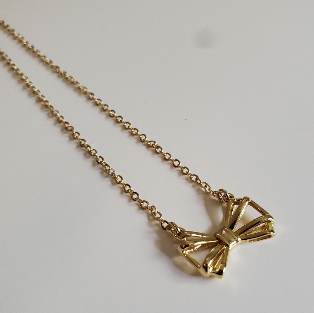 Ted Baker Glena Tiny GOLD Geometric Bow Necklace